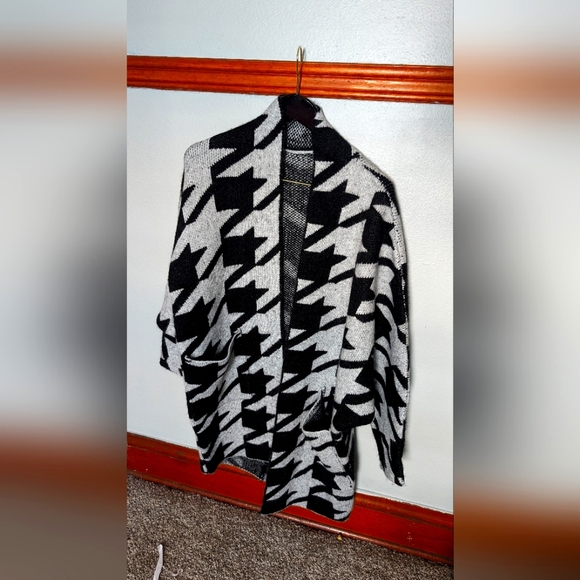 Brand new Cardigan. NWT - Picture 2 of 3